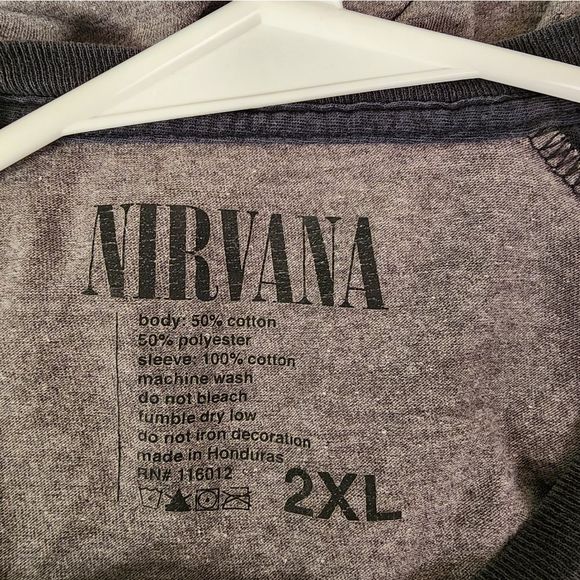 Nirvana smiley face tee 2xl grey black distressed - Picture 3 of 8